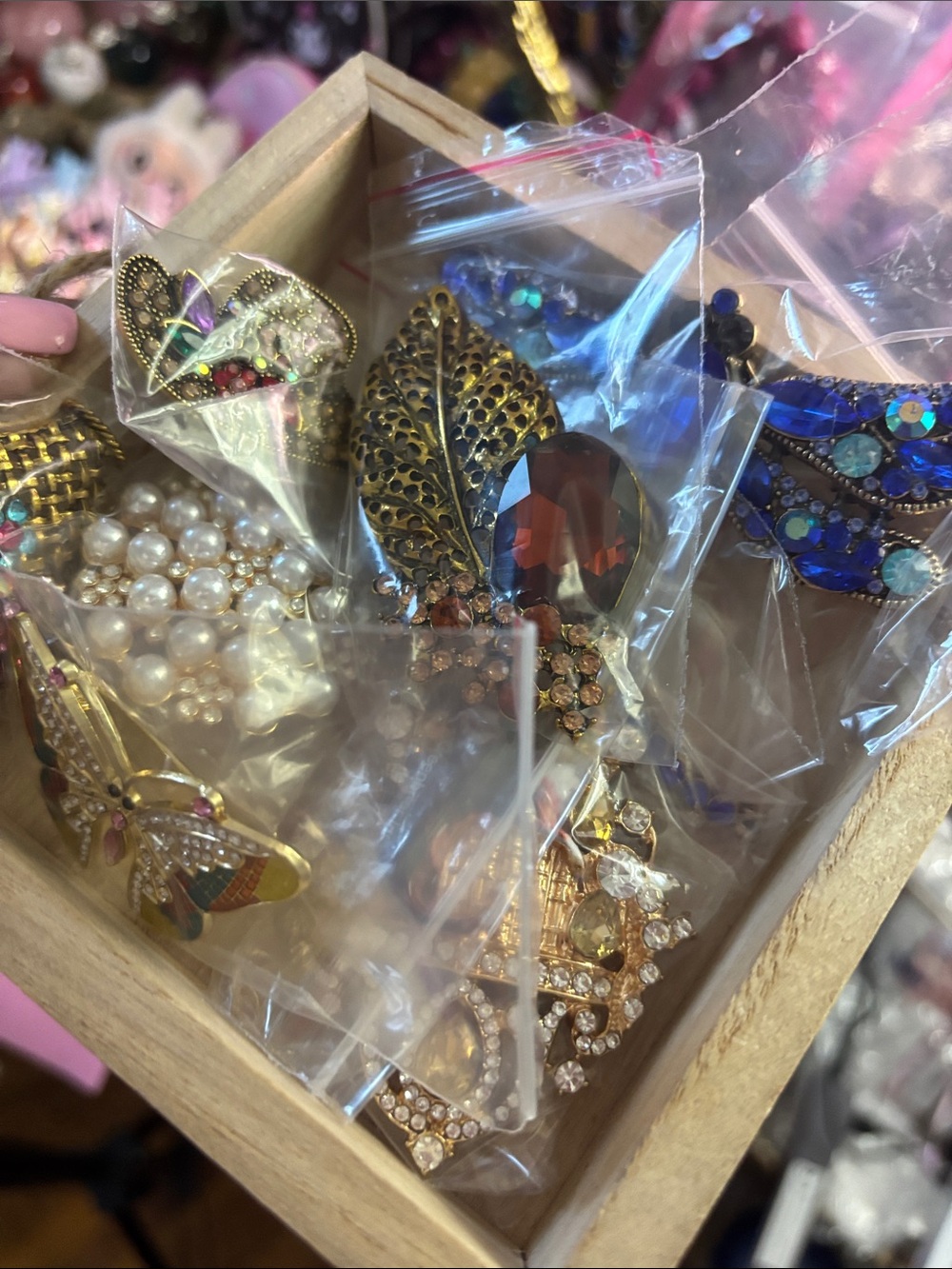 Gold-Tone Leaf and Amber Crystal Statement Brooches - Women Jewelry #5